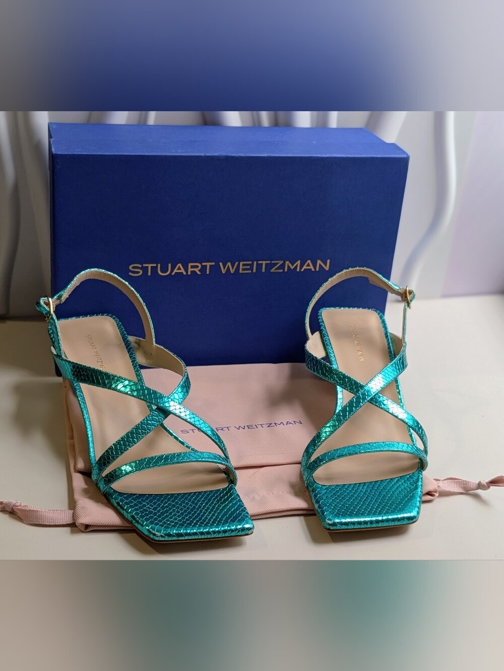 Stuart Weitzman Oasis 50 Capri Metallic Snake Kitten Heel Sandals 8 NIB